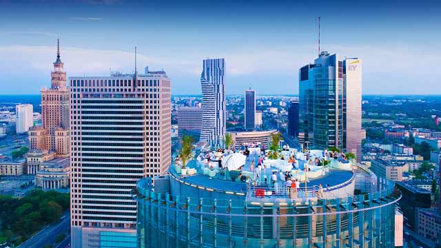 Warsaw nightlife experience